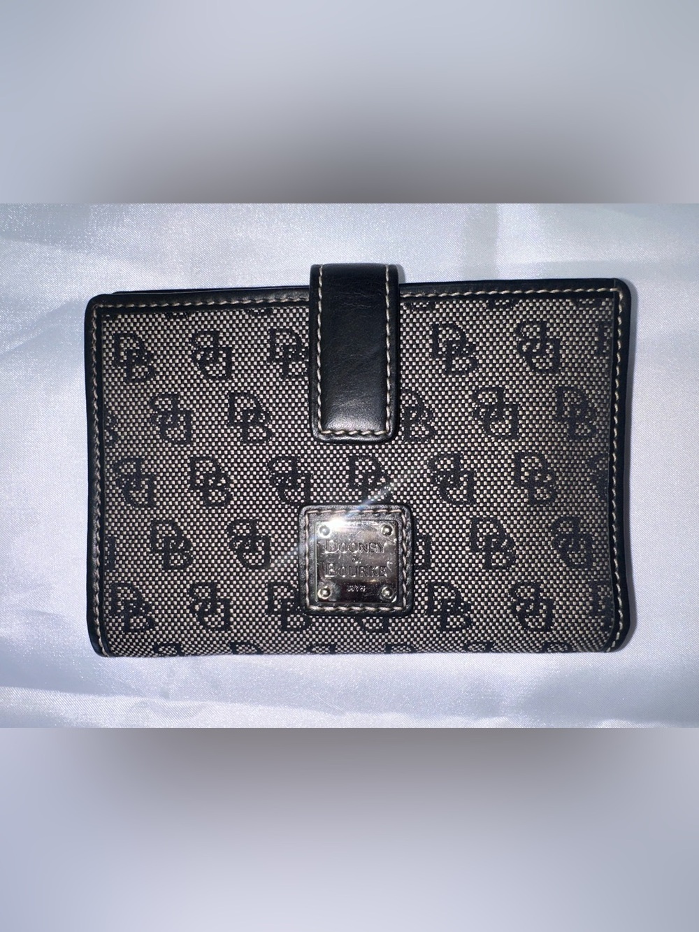 Monogram Canvas Snap Wallet in Black and Gray